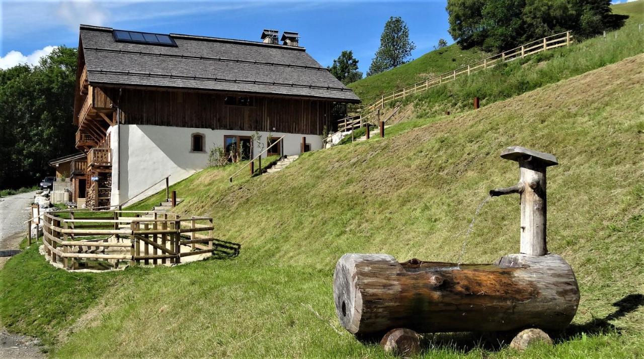 Le Toi Du Monde Bed & Breakfast Флюме Екстериор снимка
