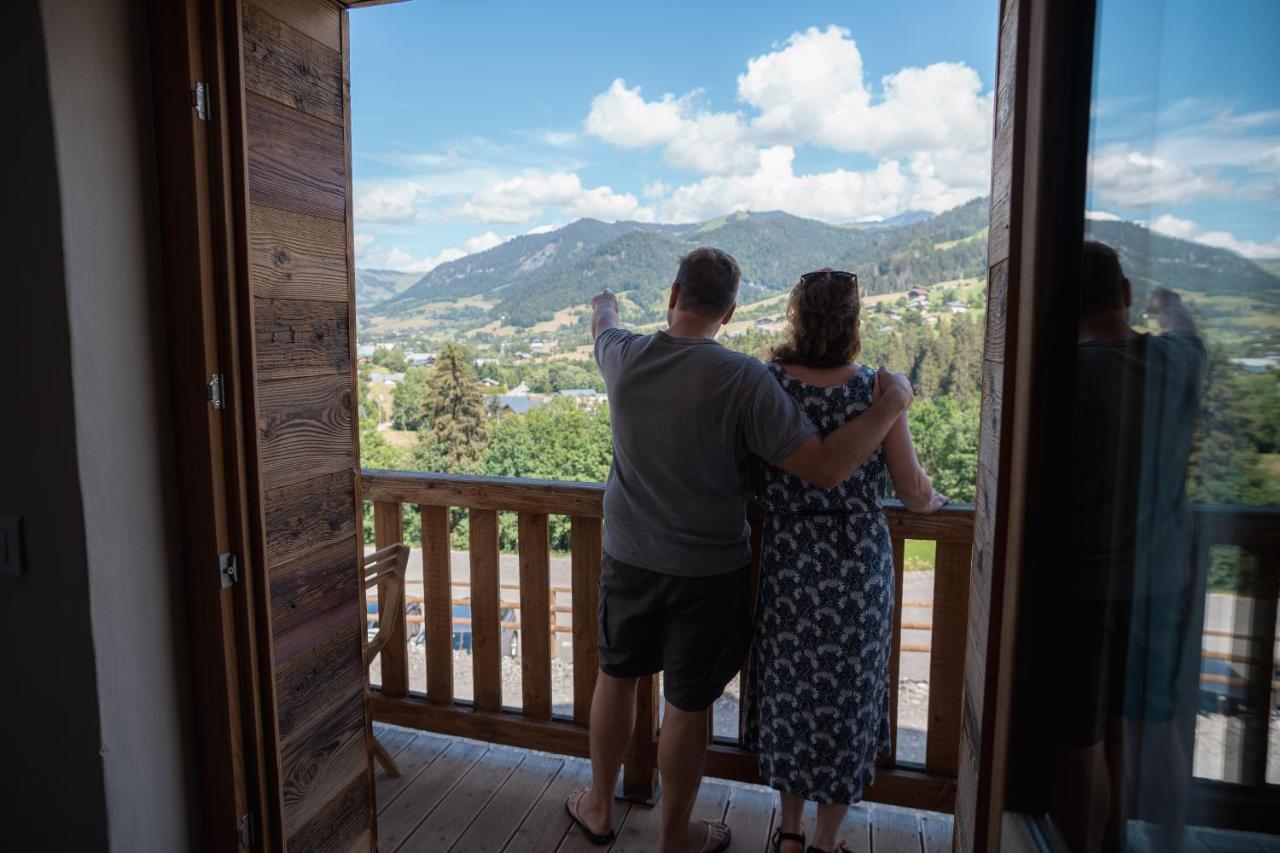 Le Toi Du Monde Bed & Breakfast Флюме Екстериор снимка