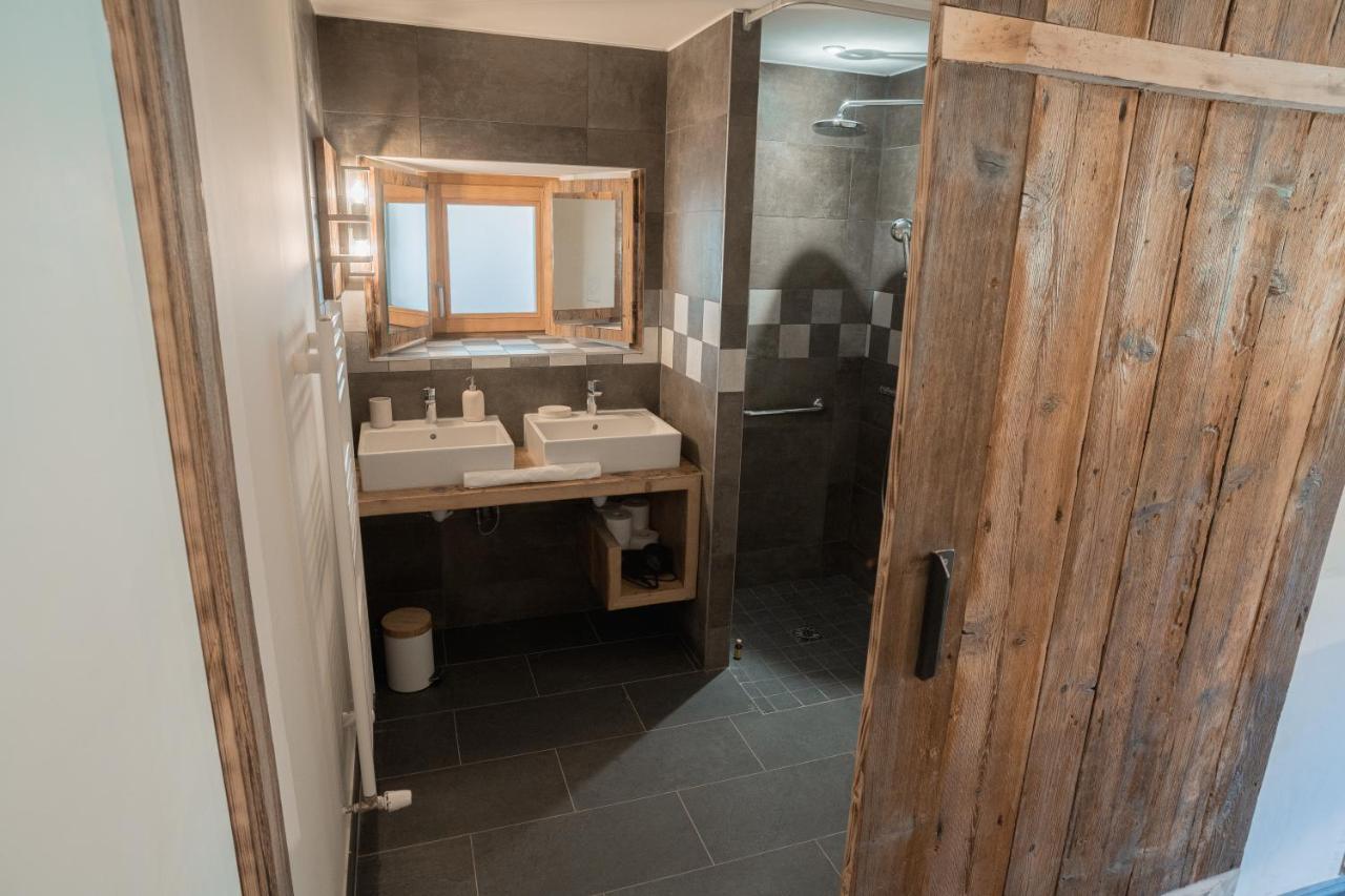 Le Toi Du Monde Bed & Breakfast Флюме Екстериор снимка