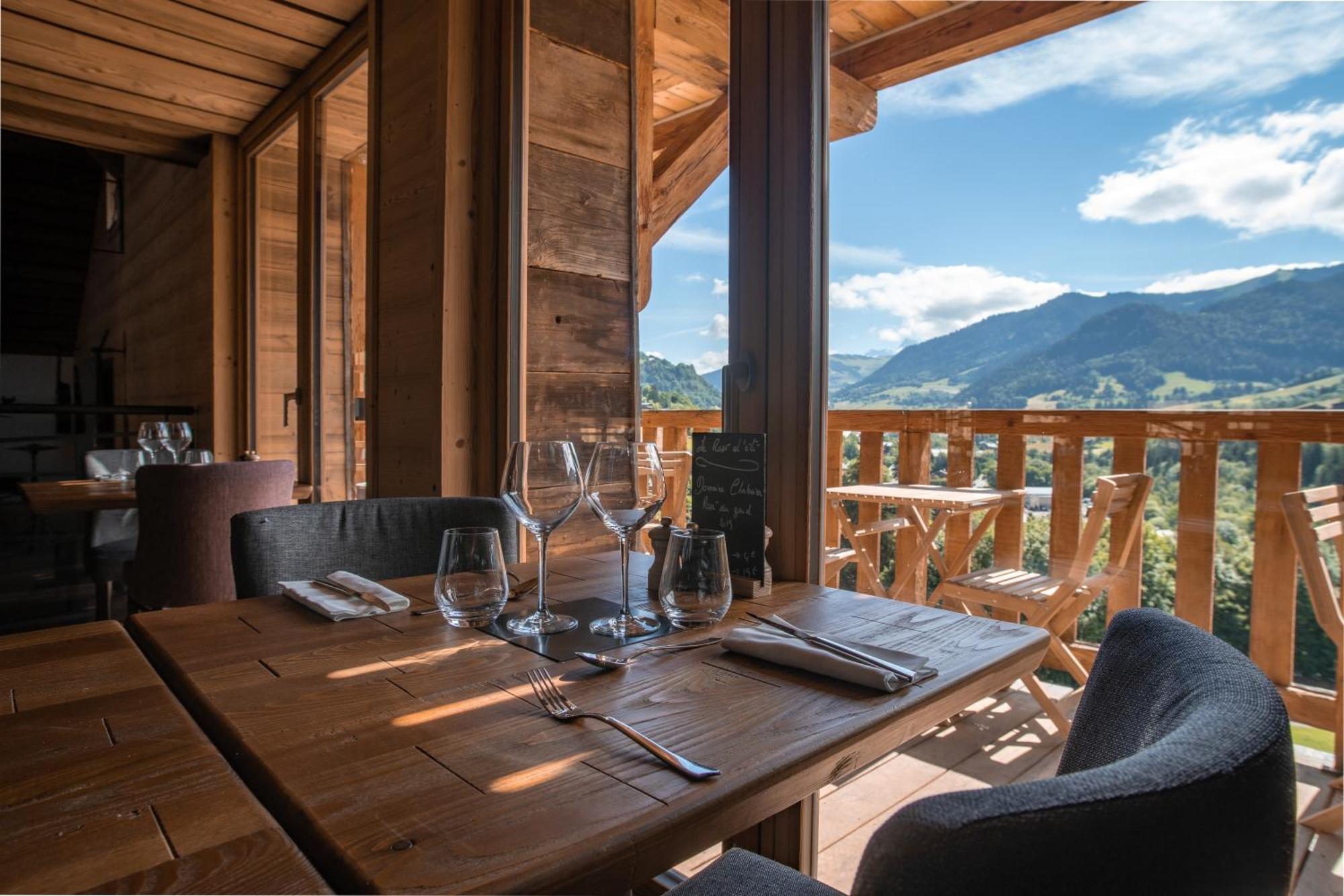 Le Toi Du Monde Bed & Breakfast Флюме Екстериор снимка