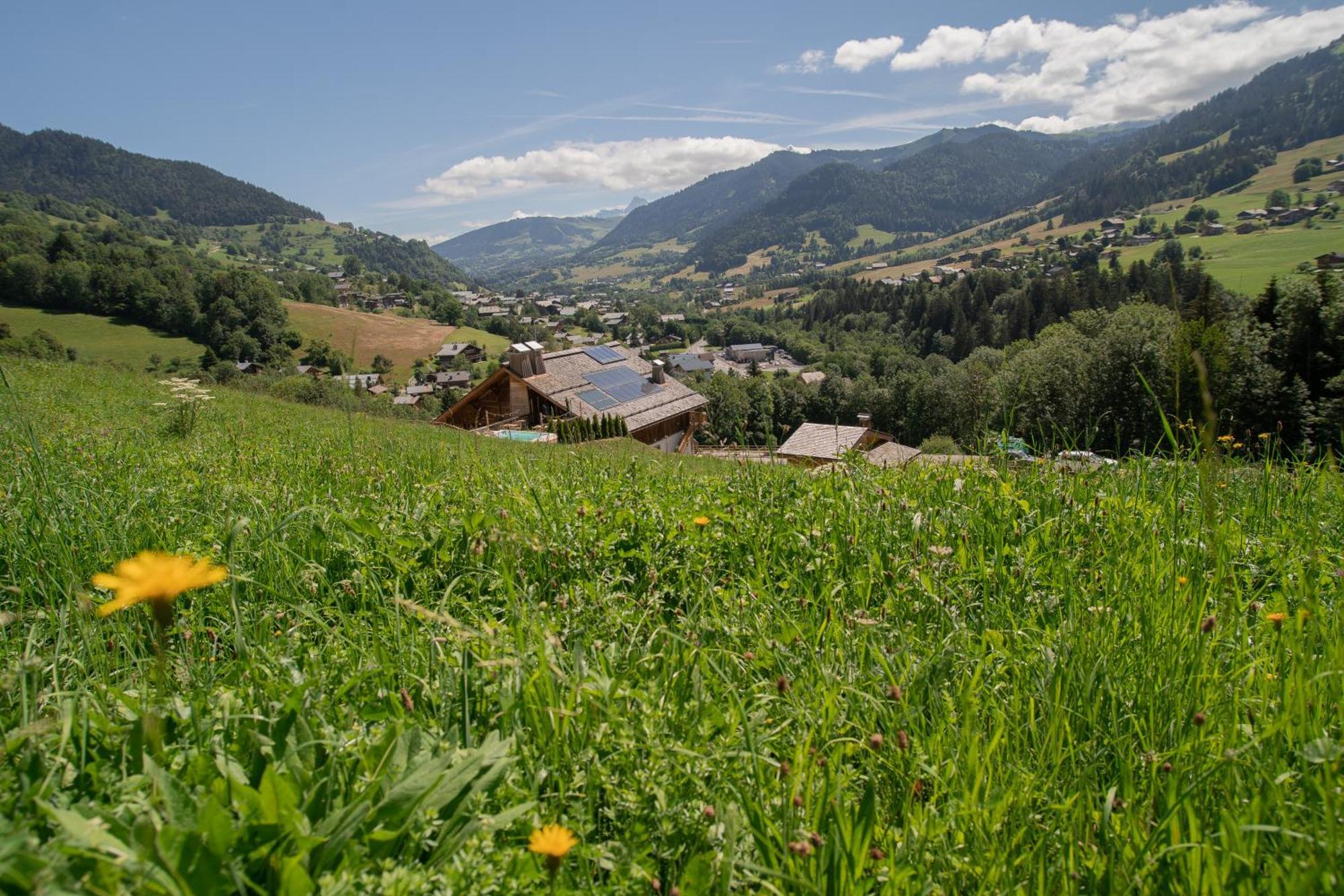 Le Toi Du Monde Bed & Breakfast Флюме Екстериор снимка